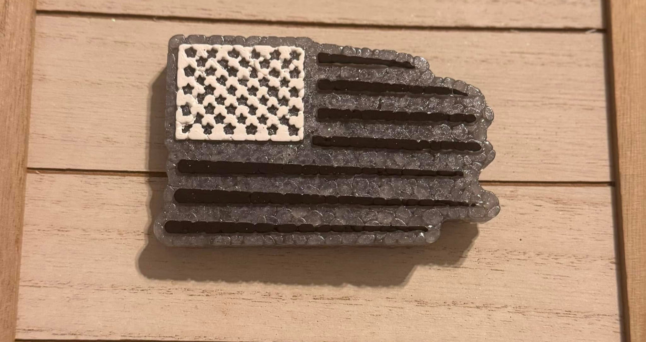 Thin Line Flag Hanging Freshie