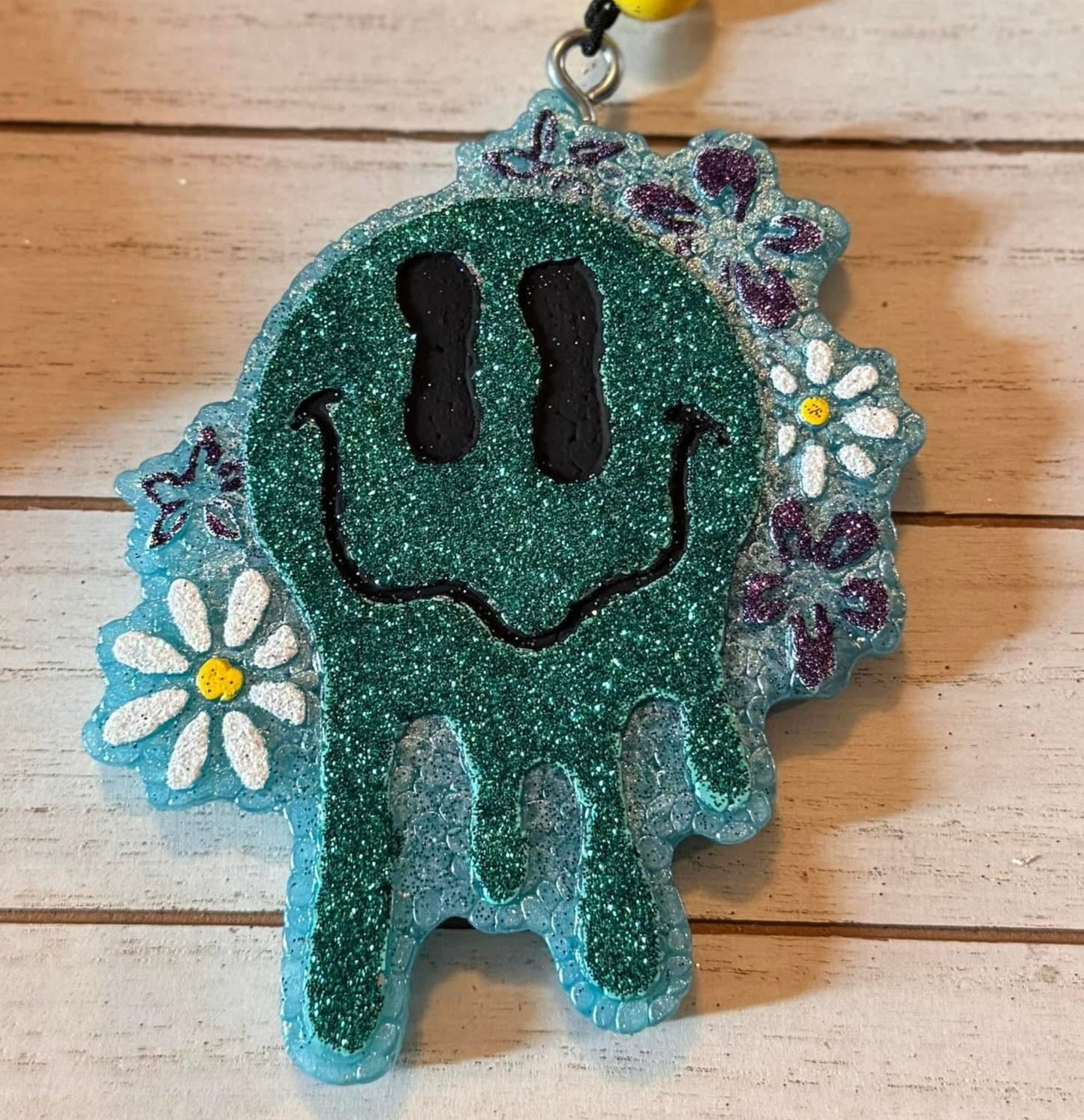 Flower Drippy Smiley Hanging Freshie