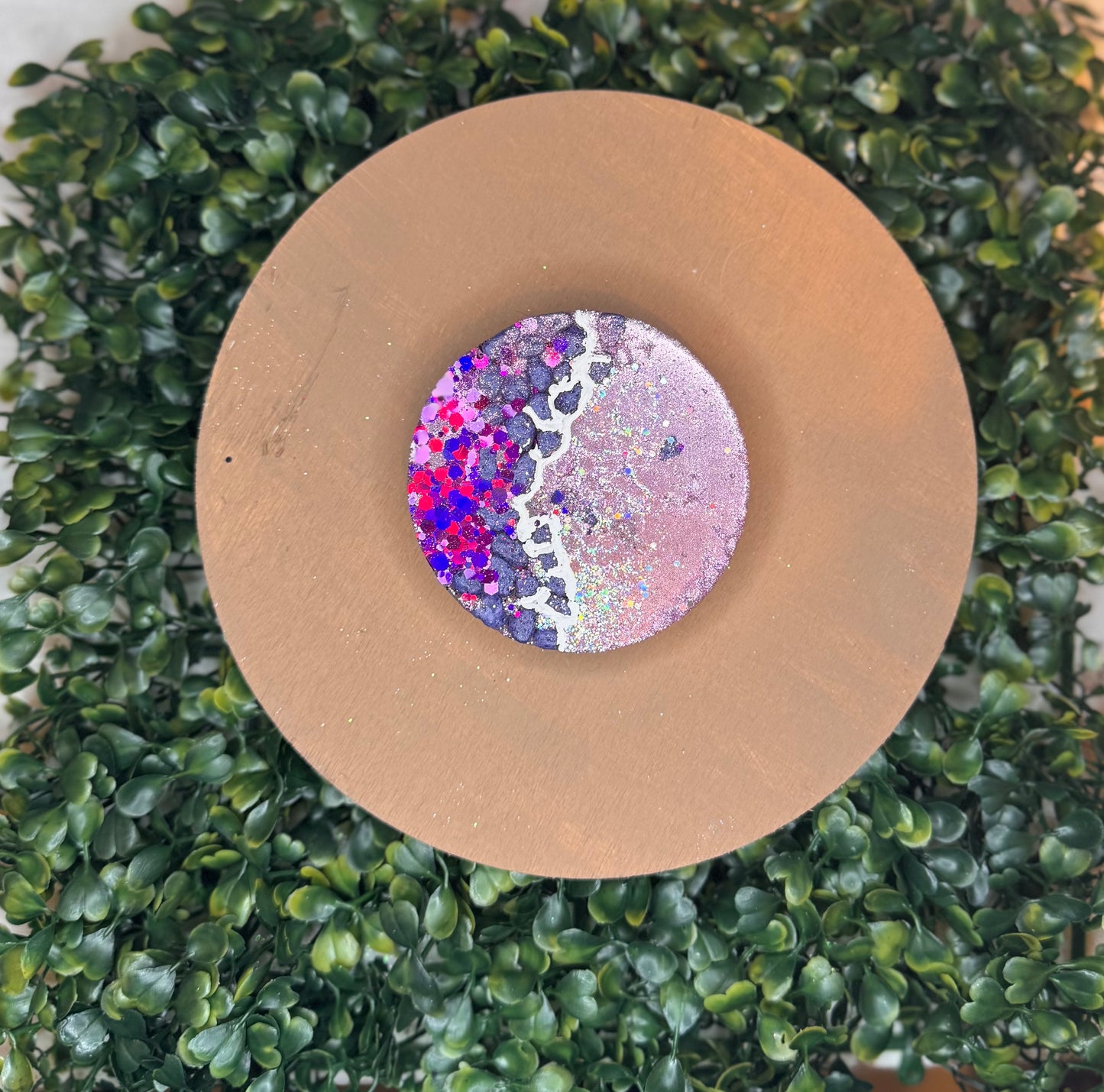 Geode Round Hanging Freshie