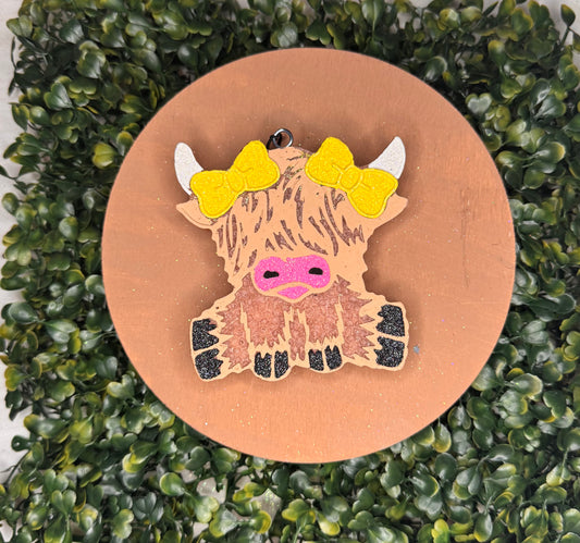 Pig Tail Bow Highlander Cow Hanging Freshie